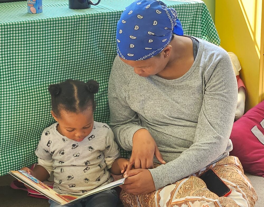 Feature7 Homeliteracy1