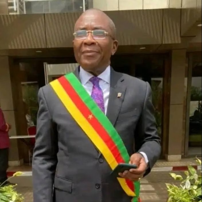 Honnorable-depute.jpg