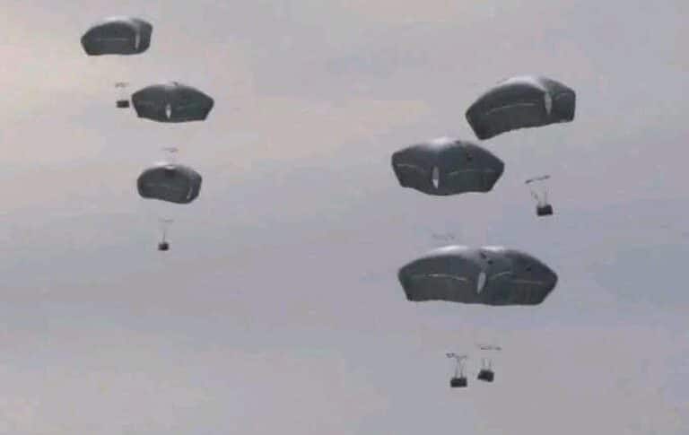 Sudanese-army-airdropped-weapons-ammunition-and-food-to-a-besieged-base-in-Babanusa-West-Kordofan-on-July-19-2025-768x485-1.jpg