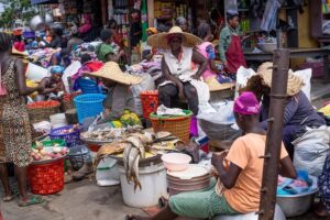 Women-in-CMB-Market-in-Accra-Ghana.-Source-Wikimedia-Commons-CC-Licence.webp