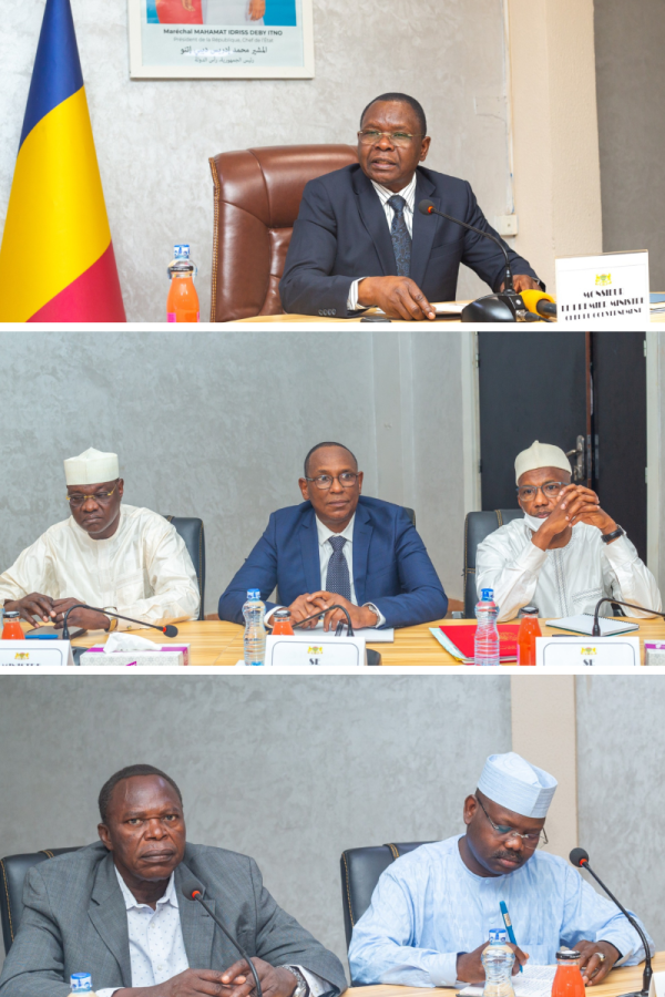 greve-des-enseignants-le-premier-ministre-echange-avec-les-leaders-du-syndica-600x900.png