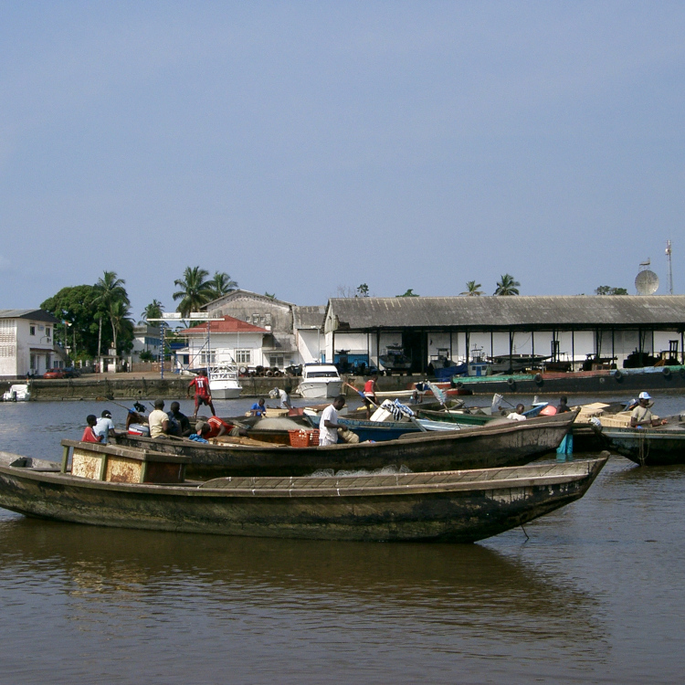 Kribi_port090124500.JPG