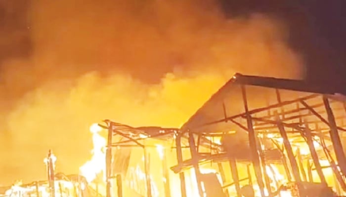 fire-razes-Gombe-market.jpg