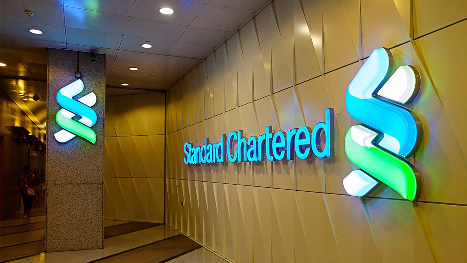 Standard-Chartered.jpg